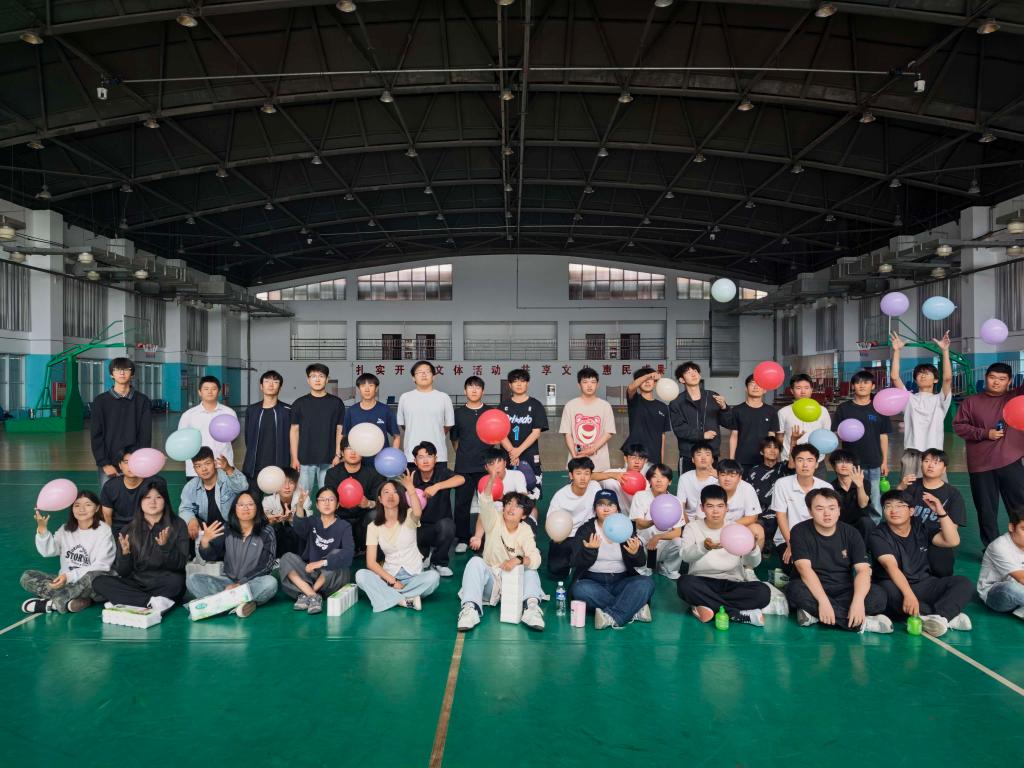 迎国庆同心聚力 伴留校温情同行——化工工程系开展欢度国庆主题团建暨节日慰问活动