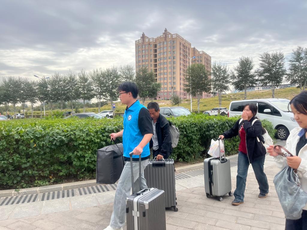 金秋送爽喜迎新生 筑梦化工启航未来 ——化工工程系2025级迎新工作圆满完成