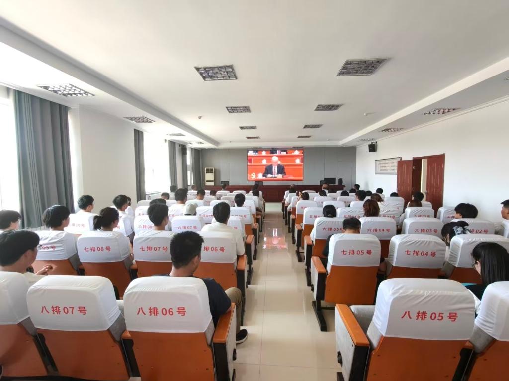 化工工程系组织师生集中收看庆祝中国共产党成立105年大会直播